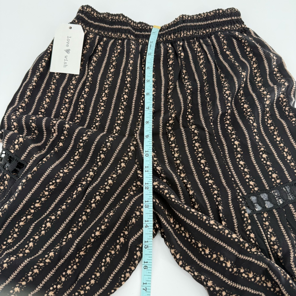 Black and Tan Wide Leg Pants with Crochet Inset - Picture 7 of 9